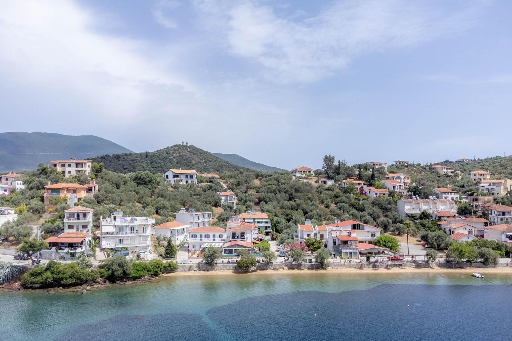 Pteleo Apartments Pteleós Dış mekan fotoğraf