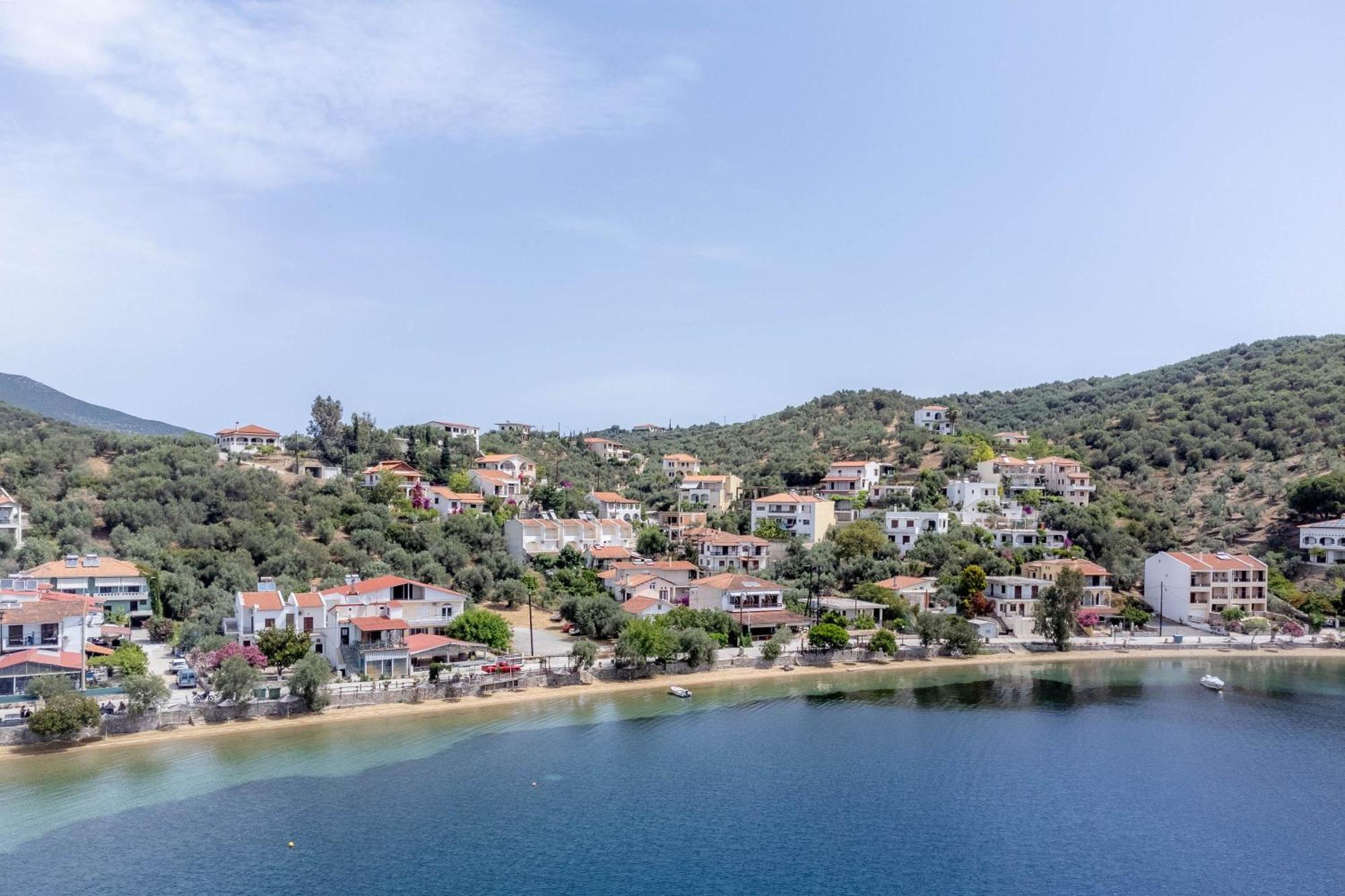 Pteleo Apartments Pteleós Dış mekan fotoğraf