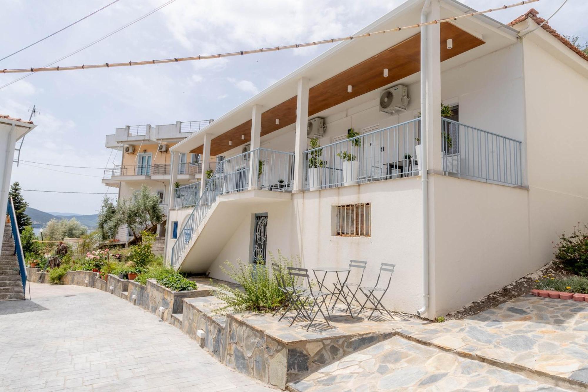 Pteleo Apartments Pteleós Dış mekan fotoğraf
