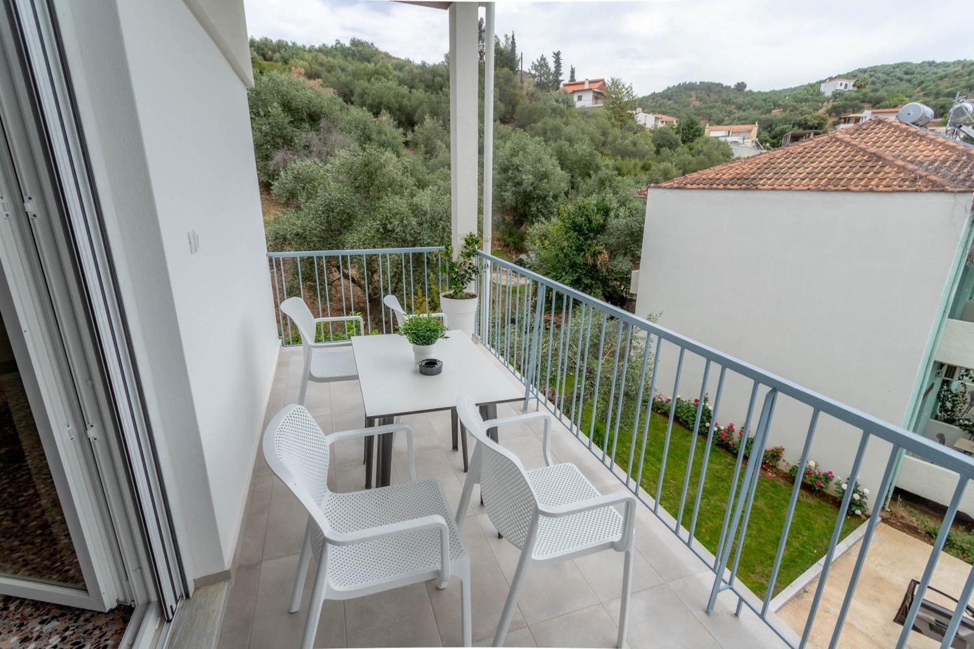 Pteleo Apartments Pteleós Dış mekan fotoğraf